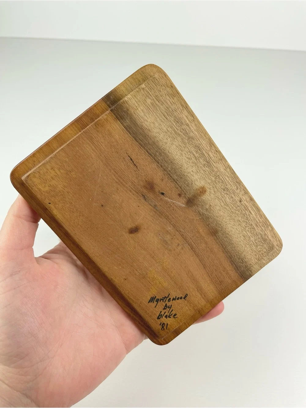 VTG 80s Artist Signed Myrtlewood Playing Card Box Brown Lidded Rectangular Split